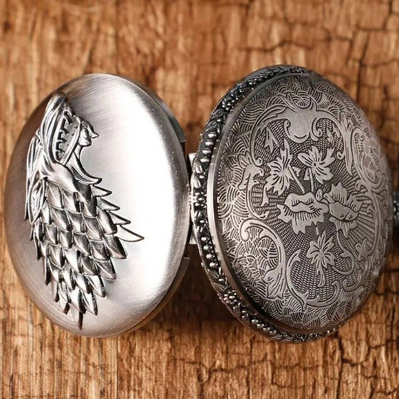 Game of Thrones GOT Pocket Watch House Stark Wolf Crest Polished Bronze - NEW!! - Picture 4 of 5